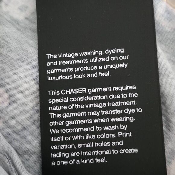 Chaser Ladies Soft Gray Long Sleeve Floral Print Crop Top - Size Small - Picture 6 of 6